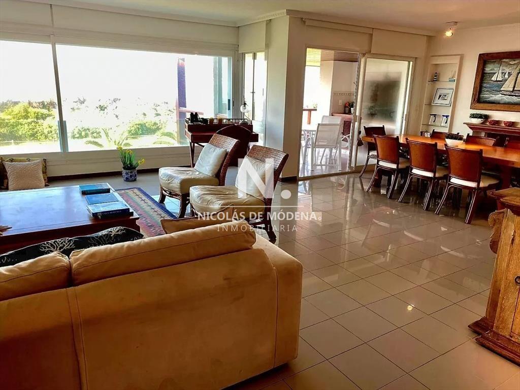 Elegante departamento ubicado en  Sea House en de