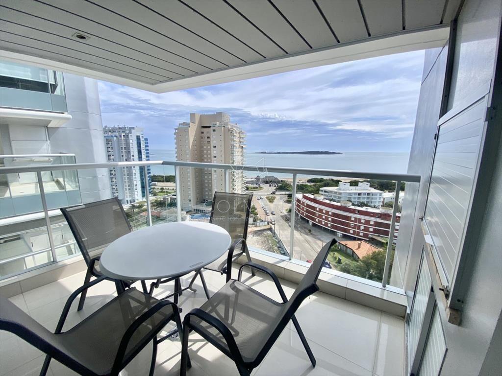 Apartamento en alquiler Playa Mansa 2 dormitorios MIAMI BOO