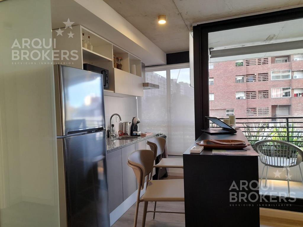 Venta apartamento dos dormitorios en Aguada - 708