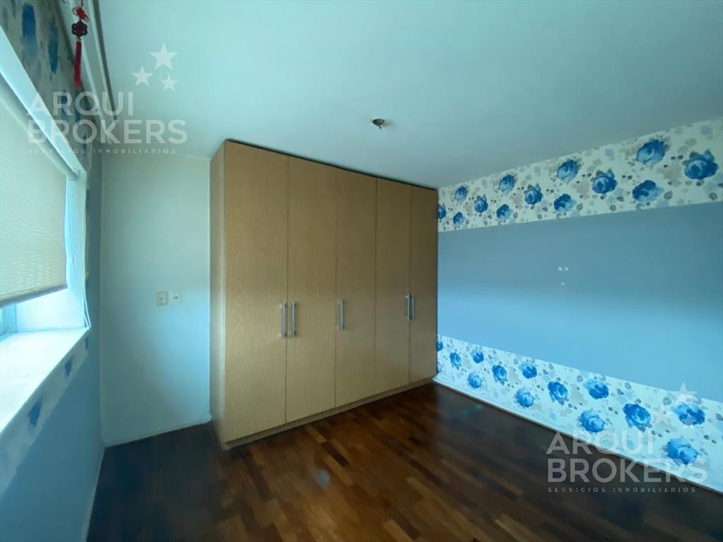 Apartamento de dos dormitorios en venta en Tres Cruces con