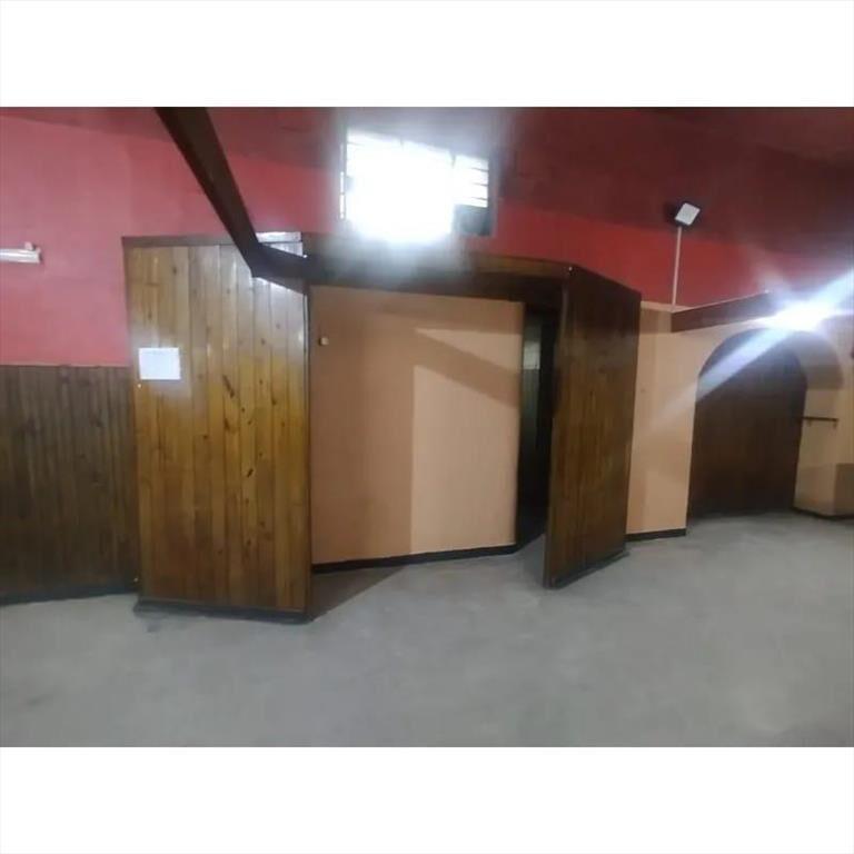 Local comercial en el Centro (Montevideo)