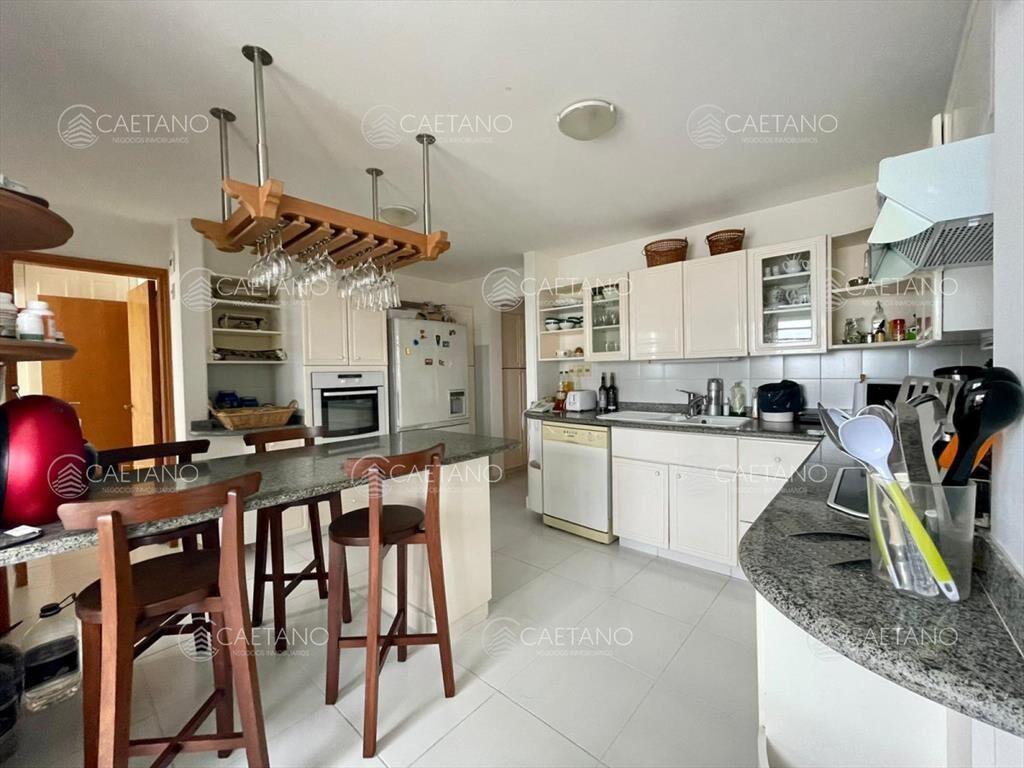 Excepcional penthouse en primera linea de la