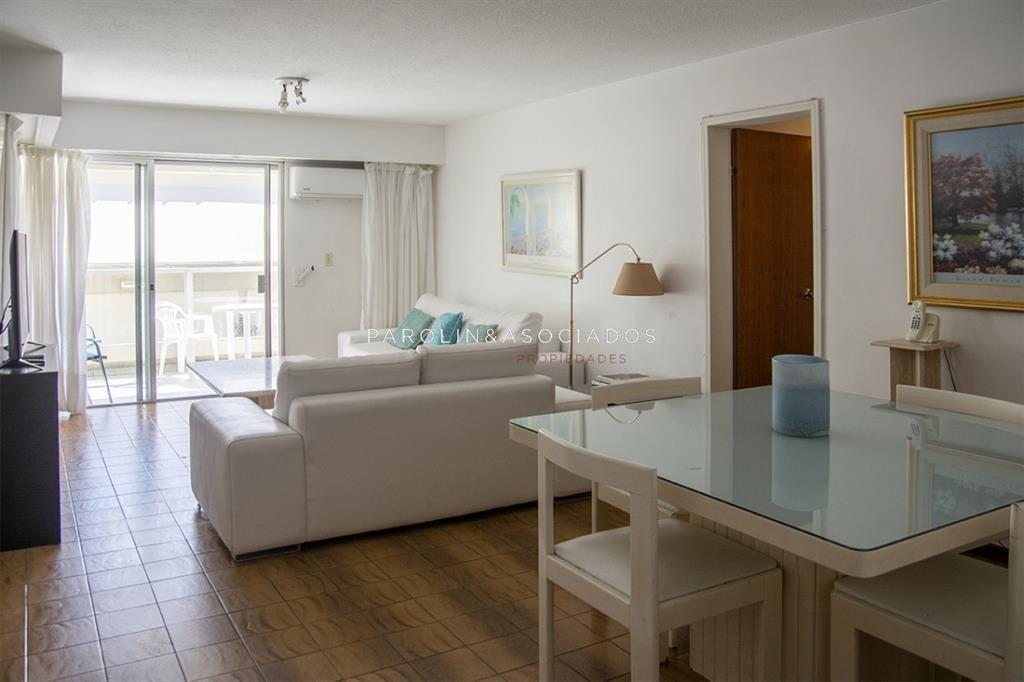 Apartamento de 2 dormitorios en Venta , Roosevelt , Punta d