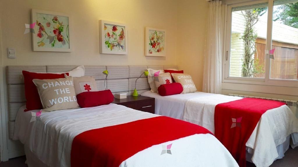 VENTA DE CASA 5 DORMITORIOS EN MANSA