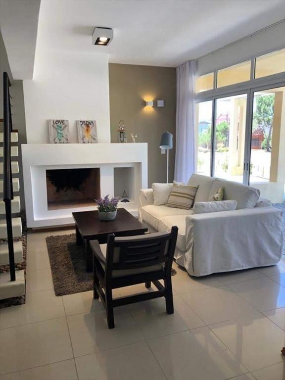 Apartamento en Manantiales - Alquiler