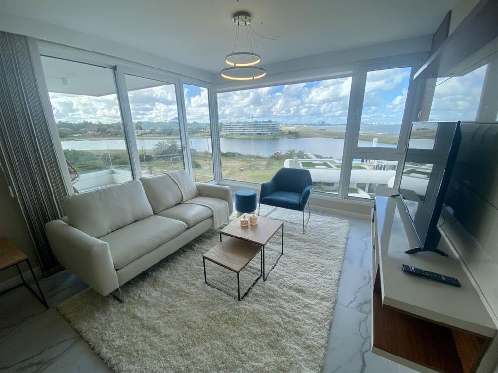 Venta apartamento 3 dormitorios Punta del Este