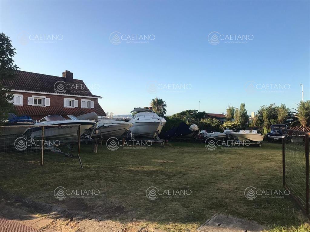Lote con hermosa vista al mar!