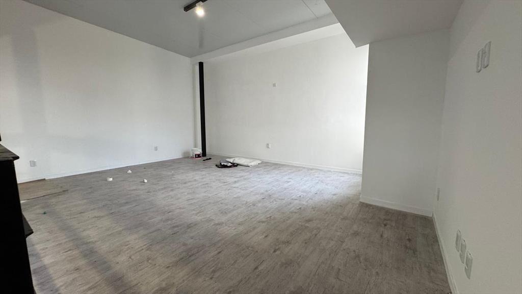 Excelente loft en ciudad vieja por peatonal Sarandí.