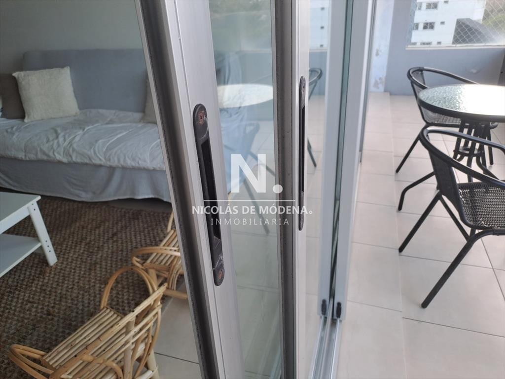 Vende departamento de 3 dormitorios y excelentes