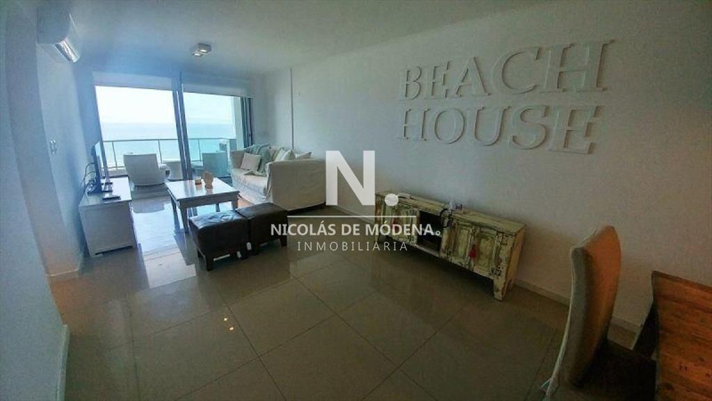 Apartamento en venta 3 dormitorios en Playa