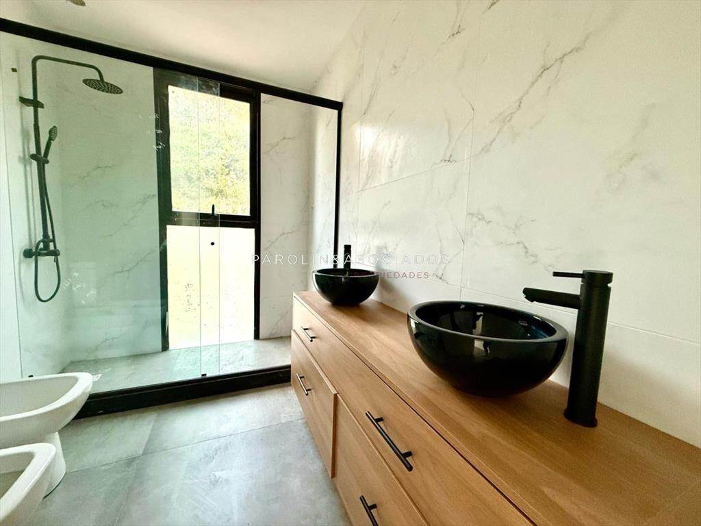 Casa en venta de 2 dormitorios en La Barra, Punta