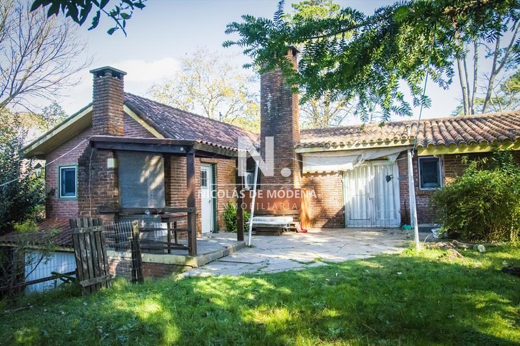 Casa en zona de Cantegril