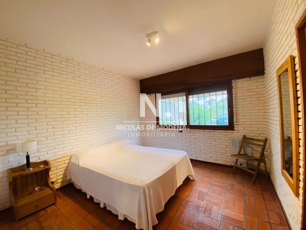 Casa en Venta a metros de La Posta de Tres