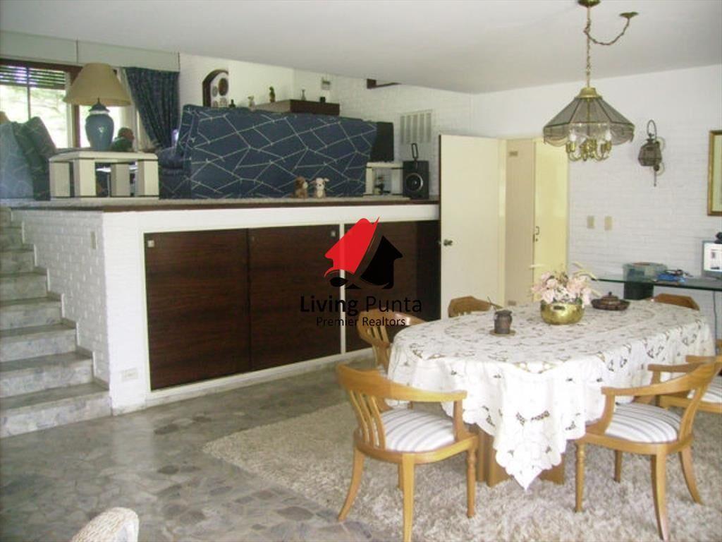 Casa en Mansa, 4 dormitorios