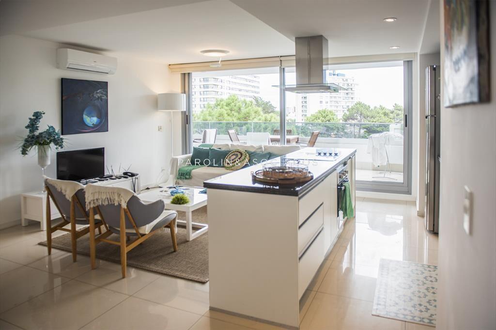 Apartamento en venta de 3 dormitorios en Torre