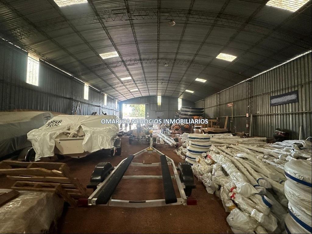 Venta local industrial deposito Santiago Vazquez Santa Luci
