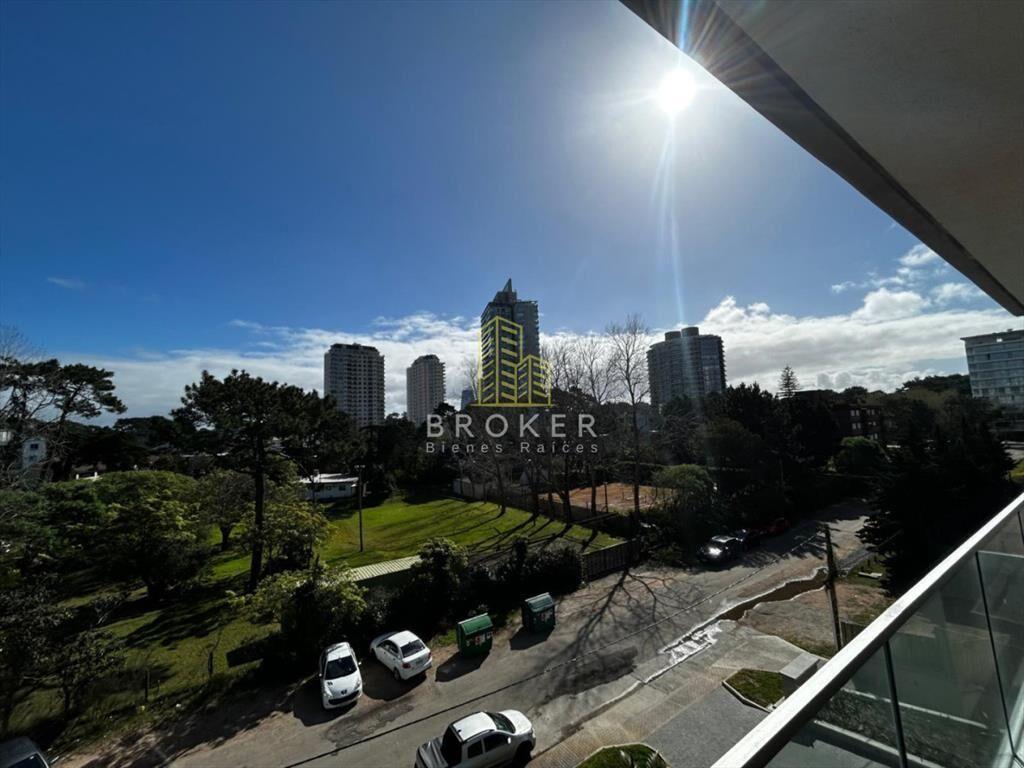 Venta apartamento 2 dormitorios punta del este