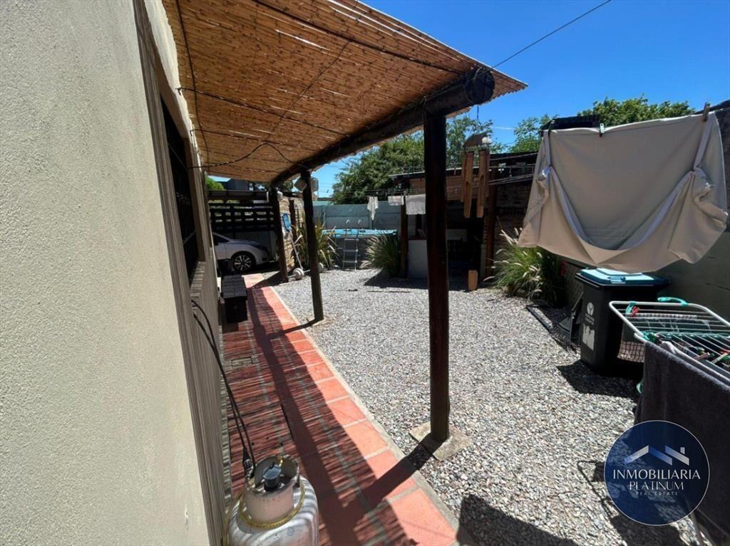 Casa en venta c/ cochera en El Pinar