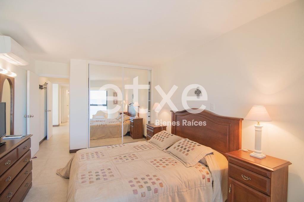 Apartamento en Venta Playa brava Punta del Este...