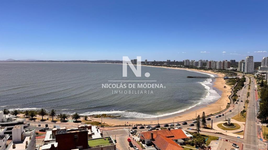 Apto en Torre Gattas -3 dor, 3 Baños, Balcón a
