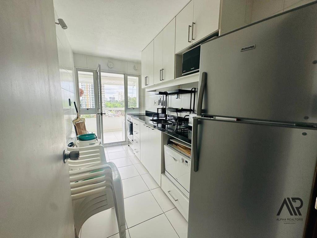 Apartamento en alquiler temporario c/ cochera en Cantegril