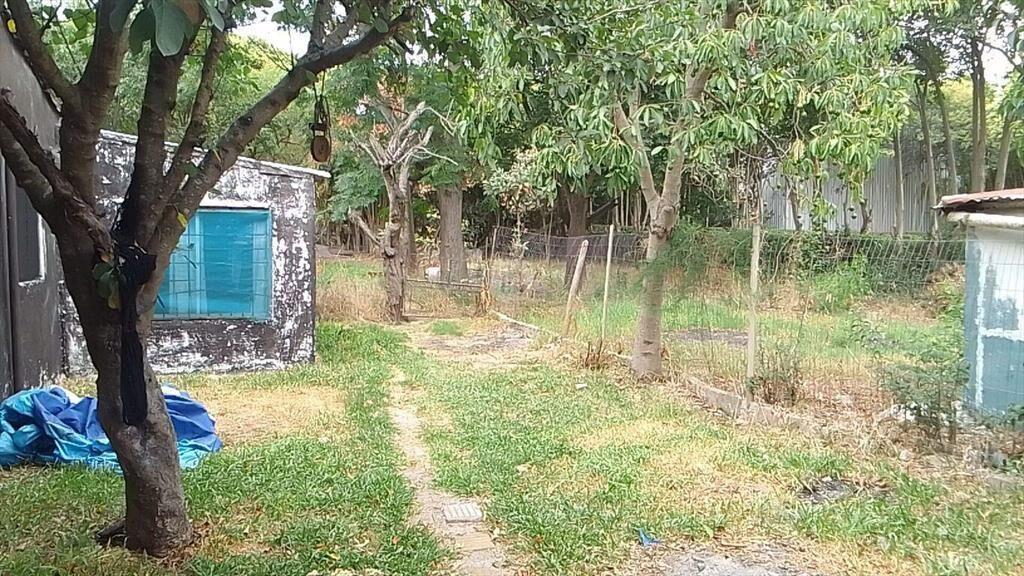 VENTA TERRENO CERRO CON 2 CASAS