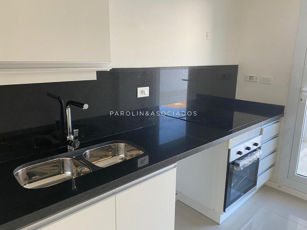 Apartamento en venta frente la mar en Punta del