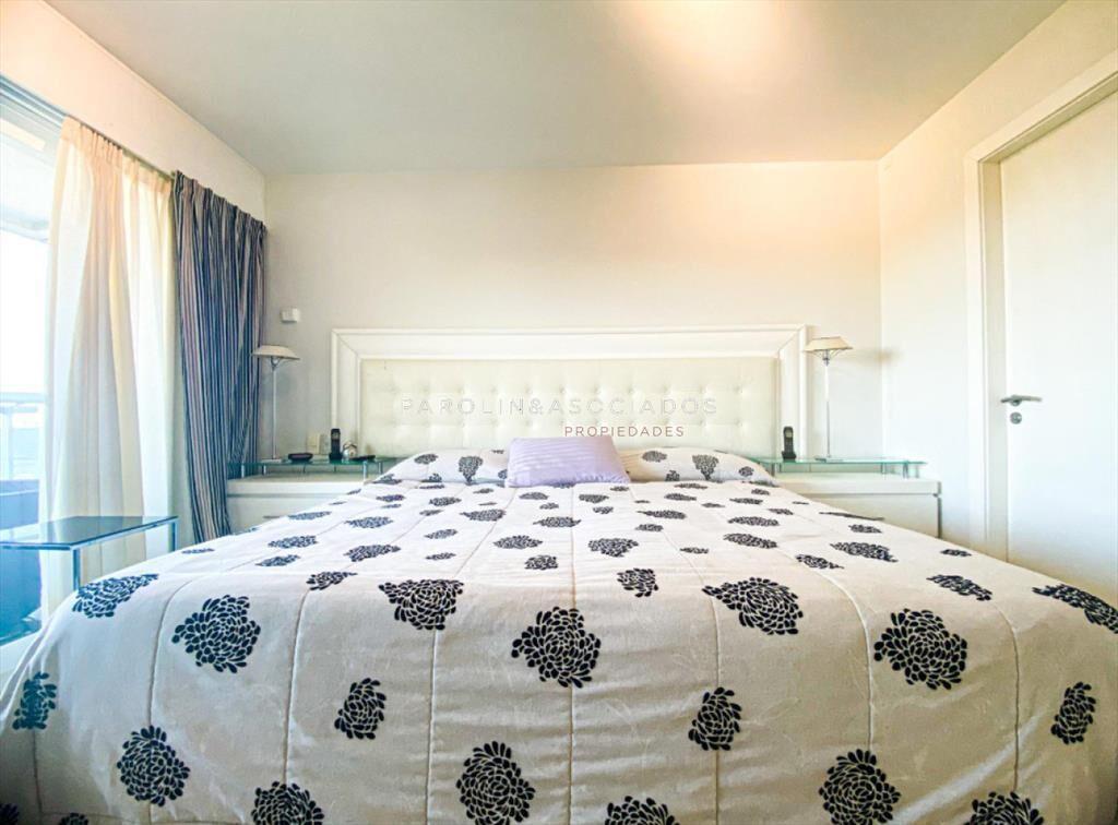 Apartamento en venta de 4 dormitorios mas de en