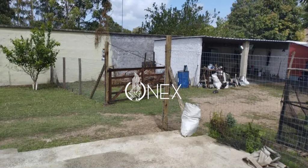 Se vende 2 casas en Pajas Blancas, Montevideo.