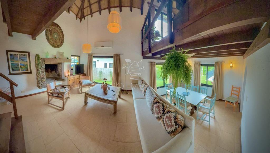 Casa en La Rinconada Punta Ballena a metros del