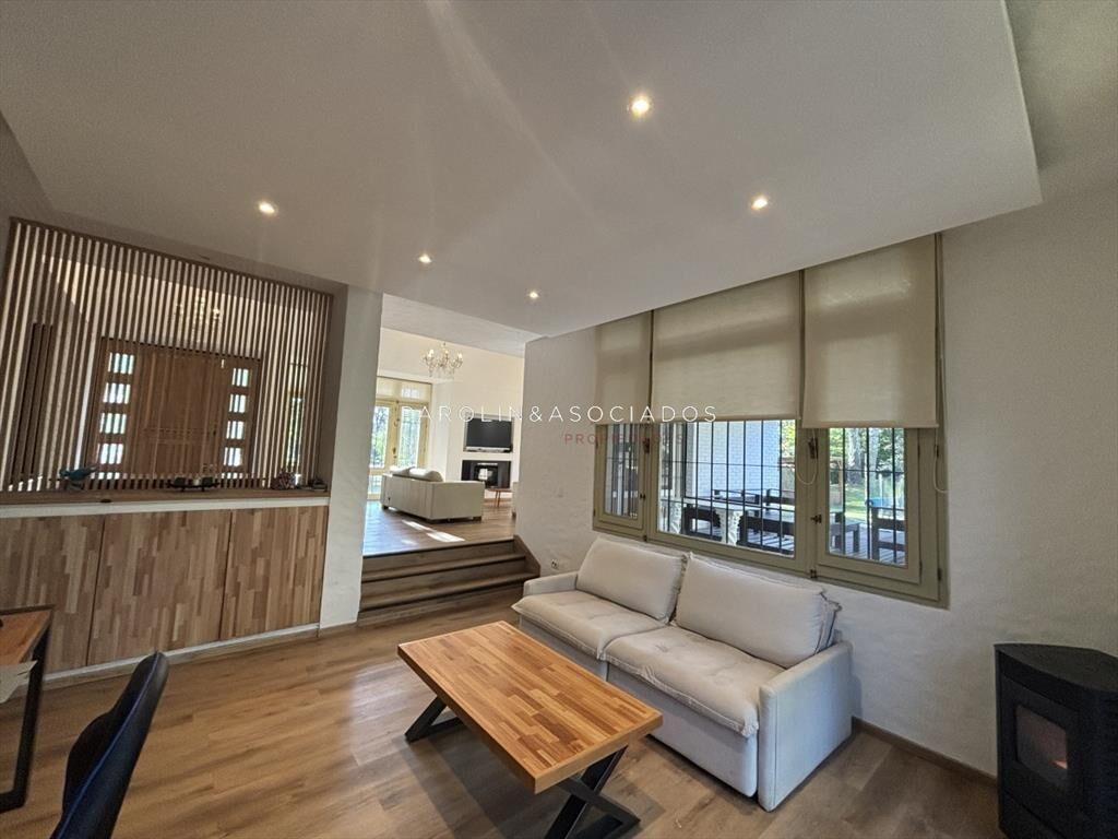 Casa en Venta de 4 Dormitorios en Golf, Punta del