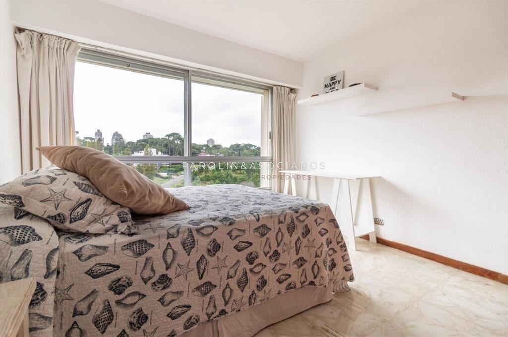 Apartamento en Edificio Fragata
