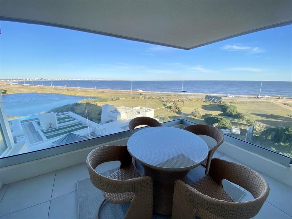 Venta apartamento 3 dormitorios Punta del Este