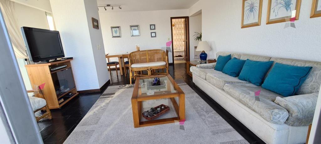VENTA DE APARTAMENTO DE 2 DORMITORIOS FRENTE AL MAR EN BRAV