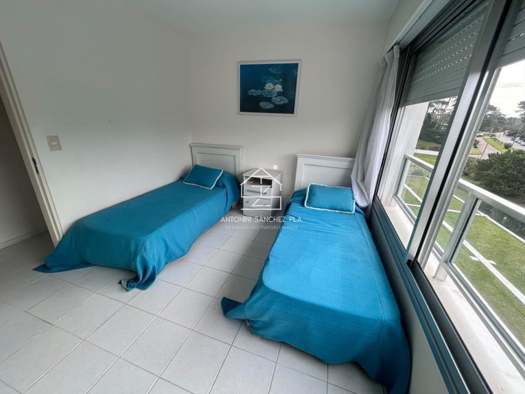 APARTAMENTO DE 3 DORMITORIOS EN VENTA CON VISTA
