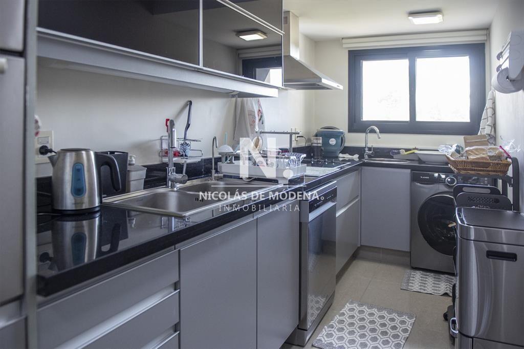 En venta apartamento de 3 dormitorios, con vista espectacul