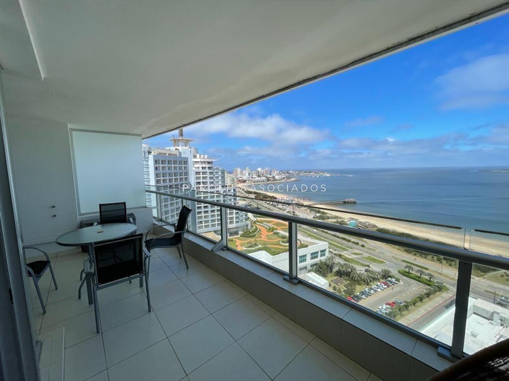 Apartamento en Venta de 2 dormitorios en Season -
