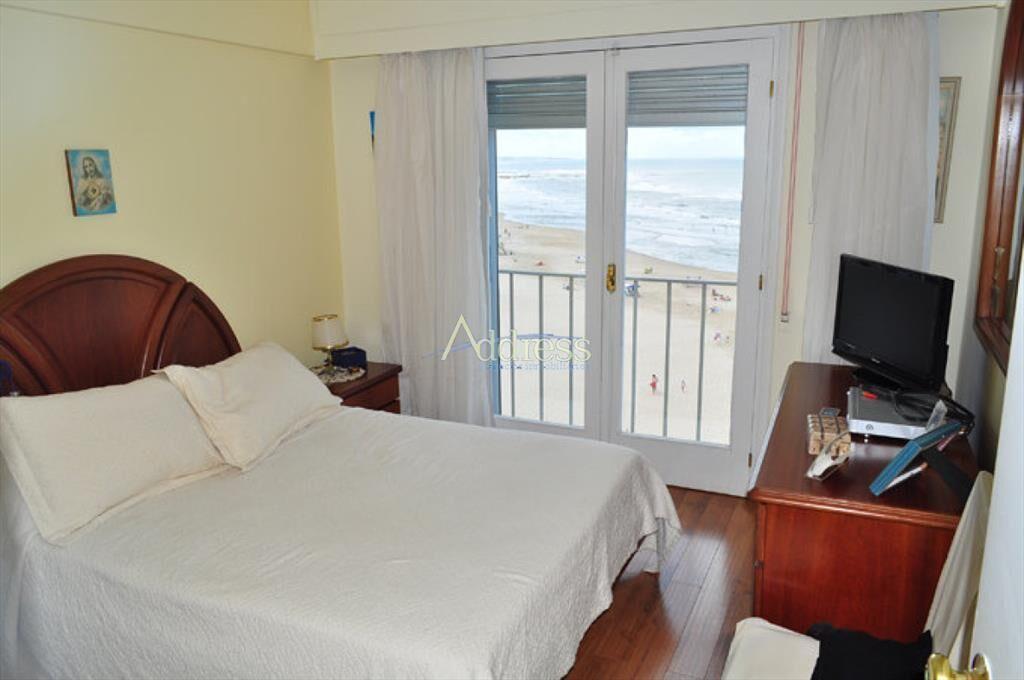 Apartamento en Peninsula, 2 dormitorios *