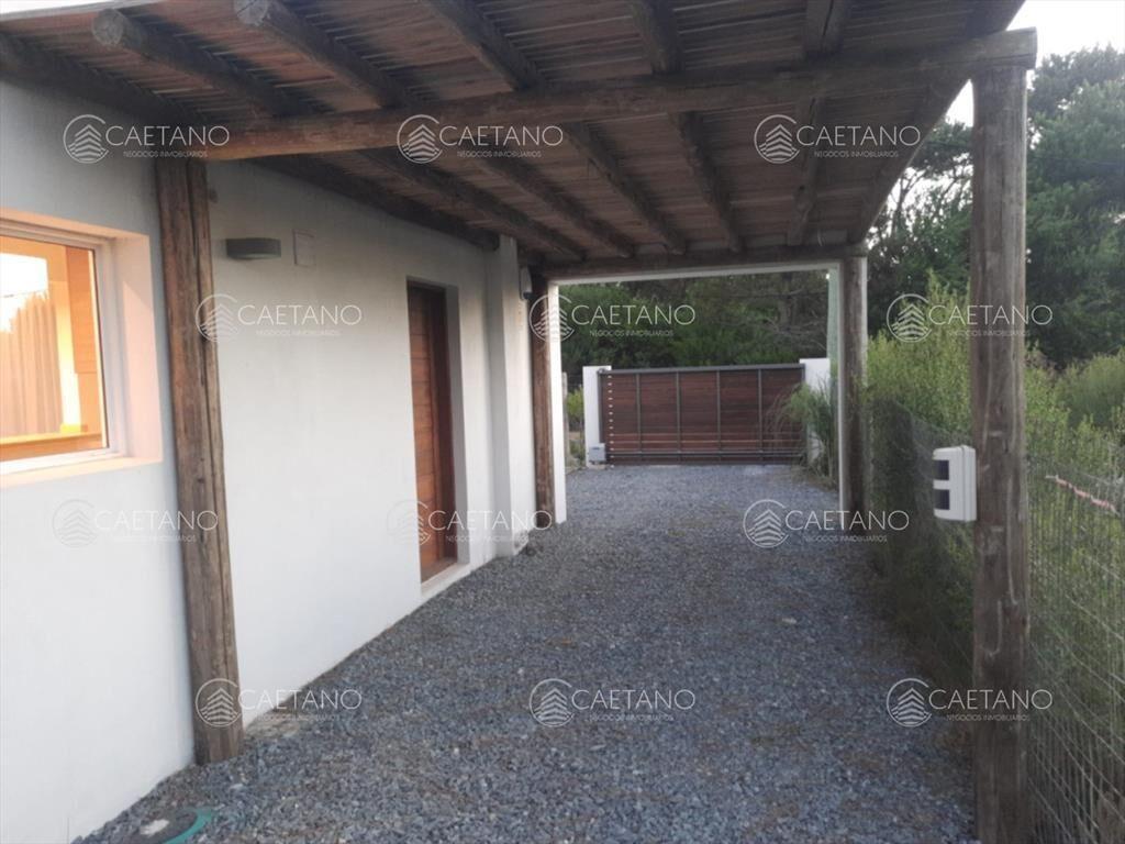 Casa en La Barra: Comodidad y Estilo