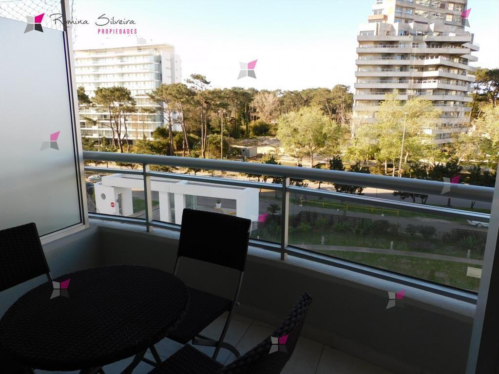 ALQUILA APARTAMENTO 2 DORMITORIOS , 2 BAÑOS
