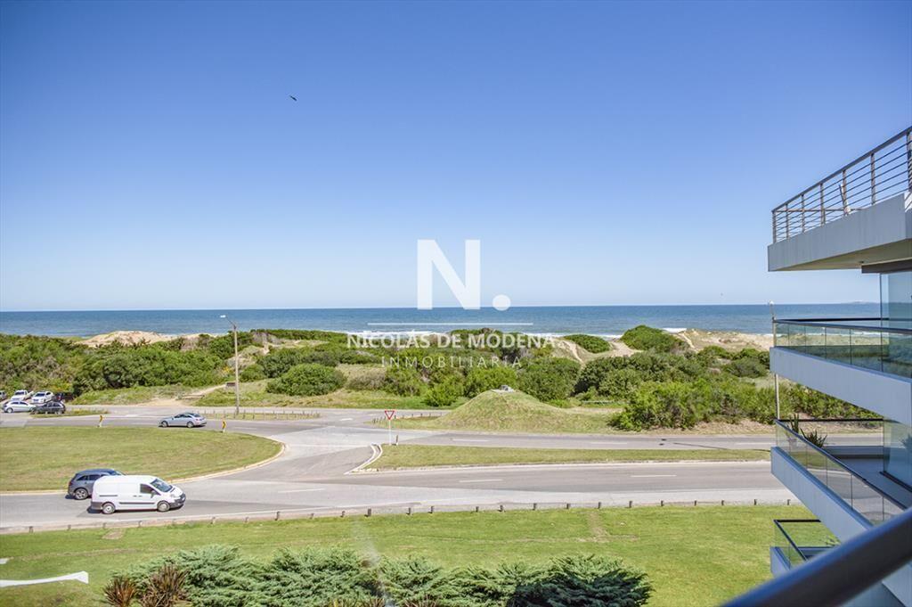 Penthouse frente al mar en venta en Blue Bird, 3