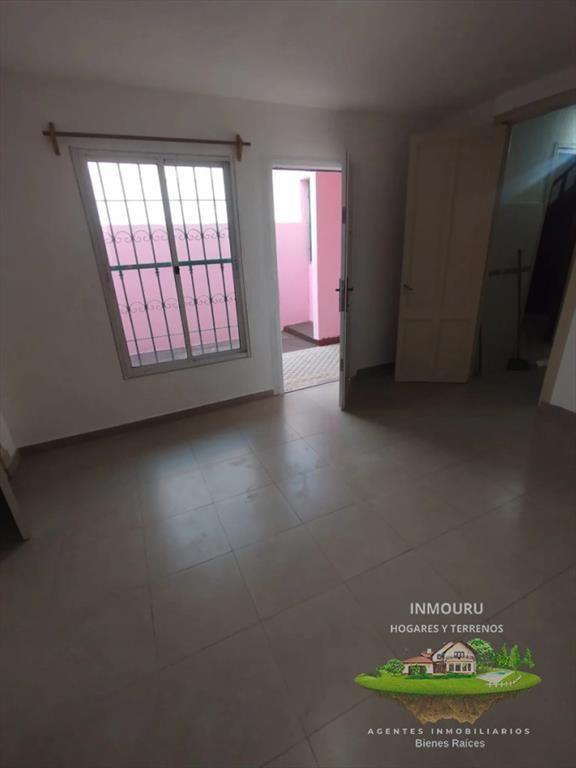 Alquiler de Hermosa Casa de 3 Dormitorios en Brazo Oriental