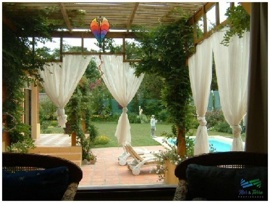 Muy linda casa en alquiler, zona Pinares, Punta