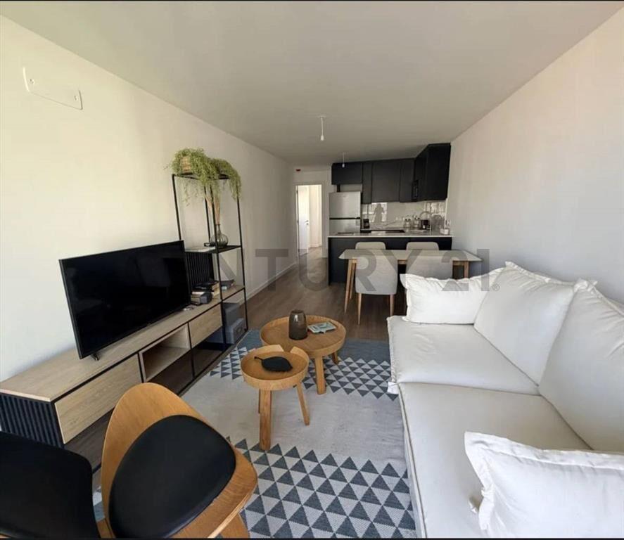 Apartamento en venta de 2 dormitorios a estrenar en Cordon