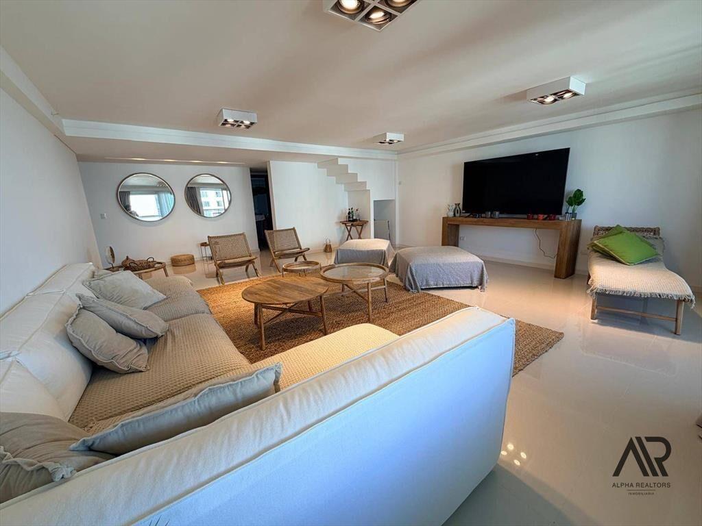 Penthouse en venta 5 dorm 5 baños c/ cochera