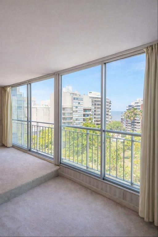 BAJO DE PRECIO PISO ALTO EN VILLA BIARRITZ !!! PARA ACTUALI