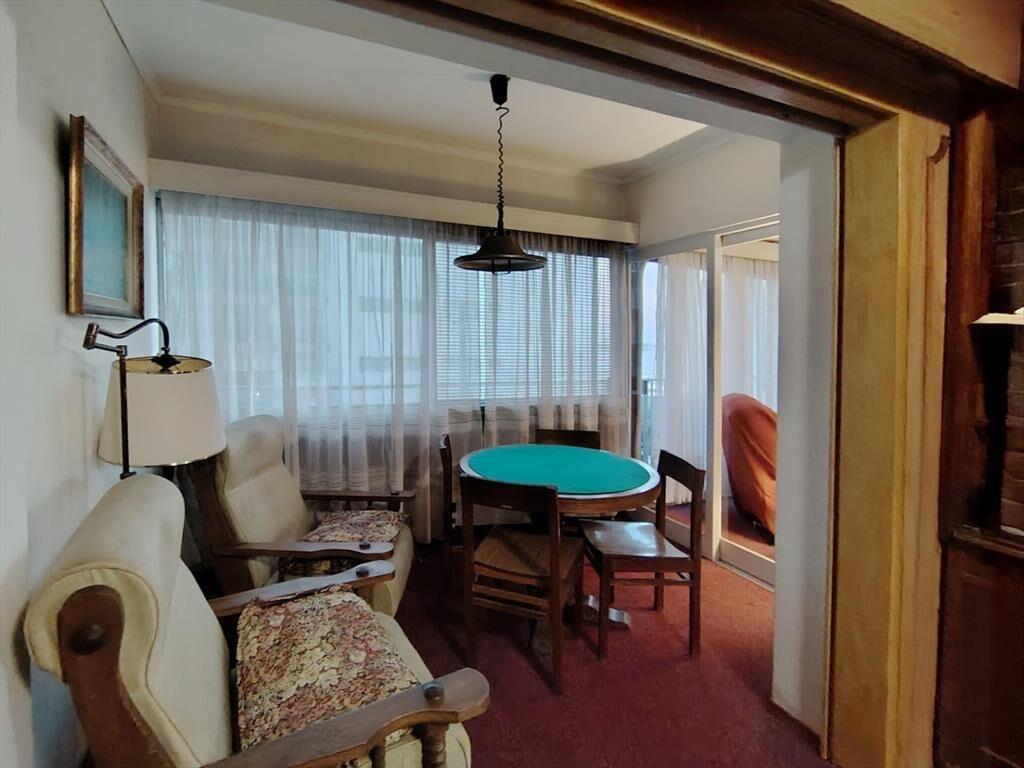 Apartamento en venta c/ cochera en Pocitos