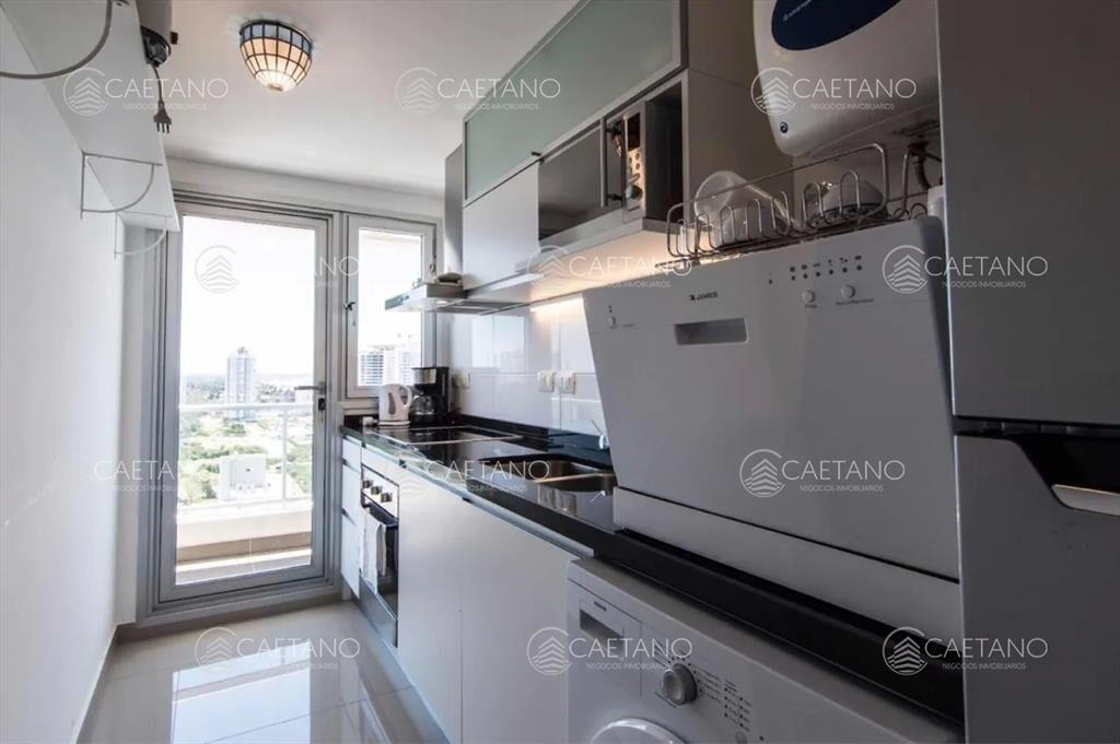 Excepcional apartamento con hermosa vista en