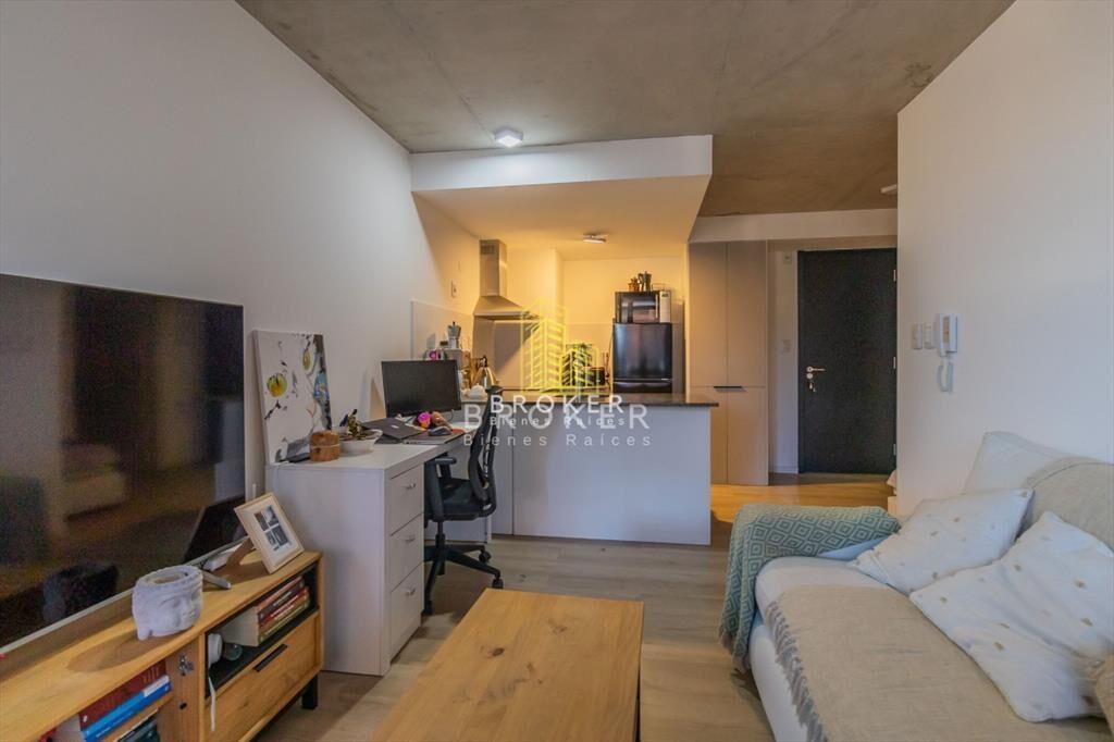 Venta de apartamento 1 dormitorio con renta en La