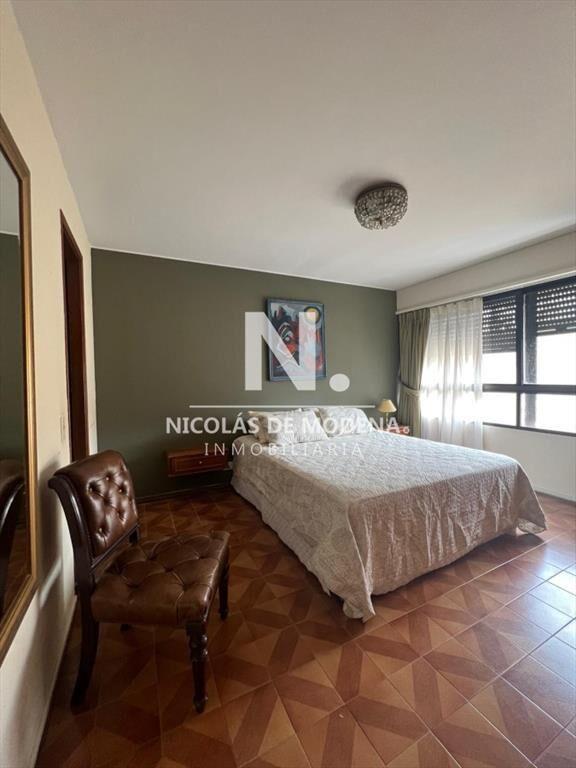 En venta apartamento en Península - Punta del de